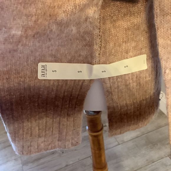 [a.n.a] Brown/Cream Knit Sweater - Size Small NWT - Picture 4 of 6
